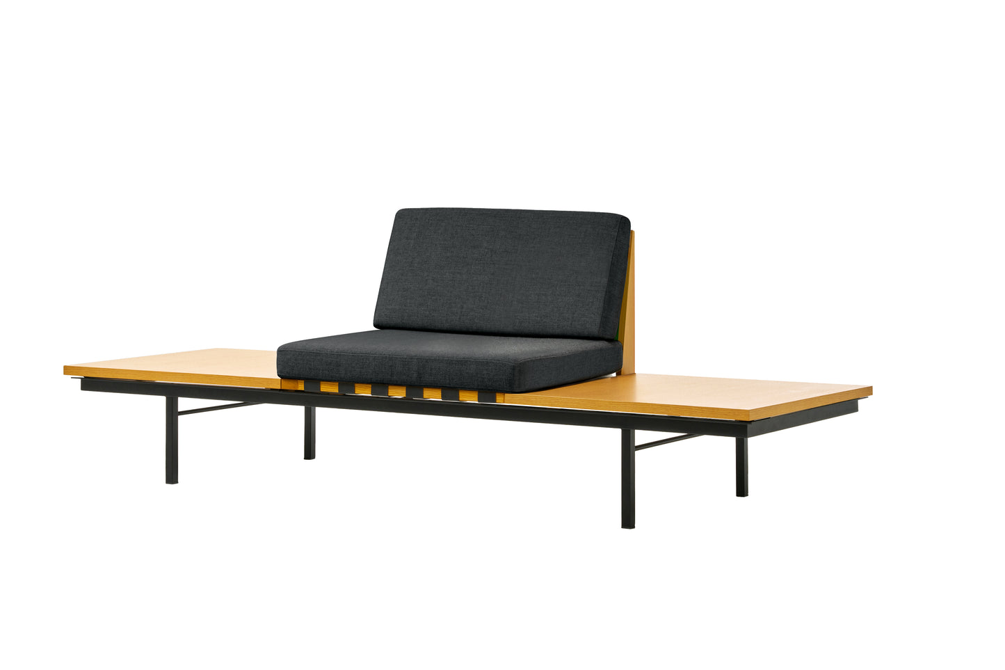 Robin Day / Form Group 1 seat sofa with table (FG3-06)