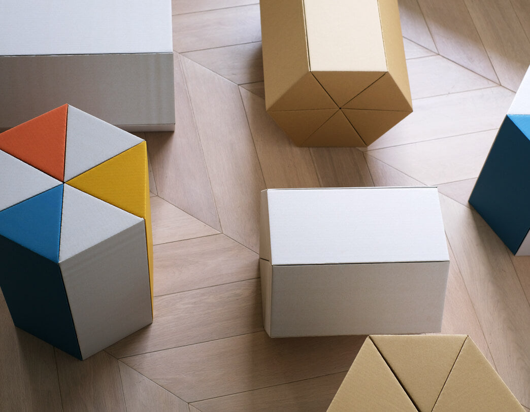 Riki Watanabe / Riki Stool
