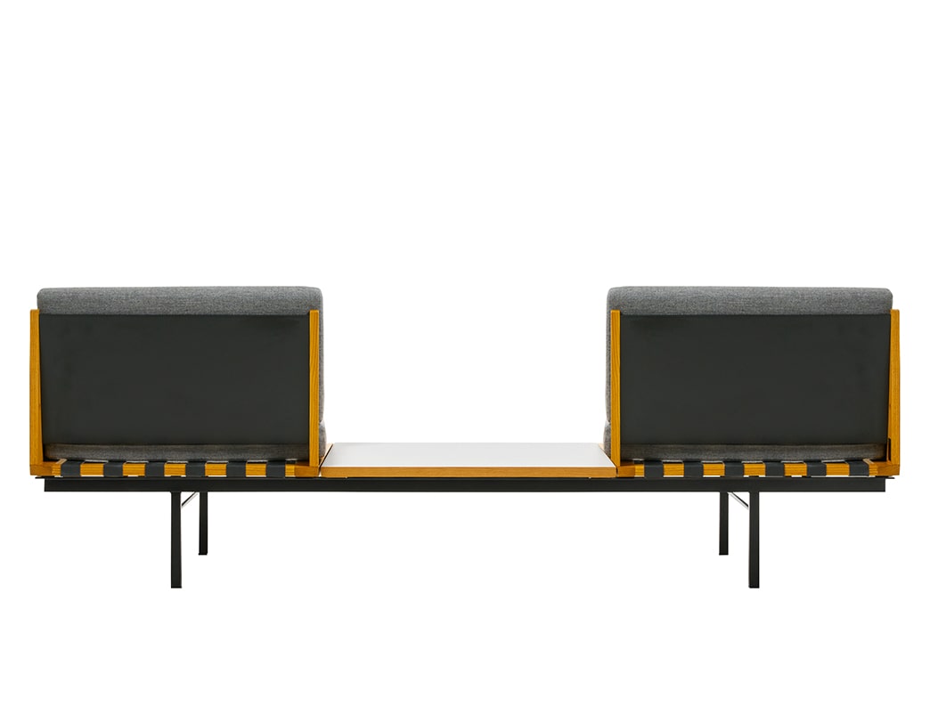 Form Group 2 seats sofa with central table (FG3-03)