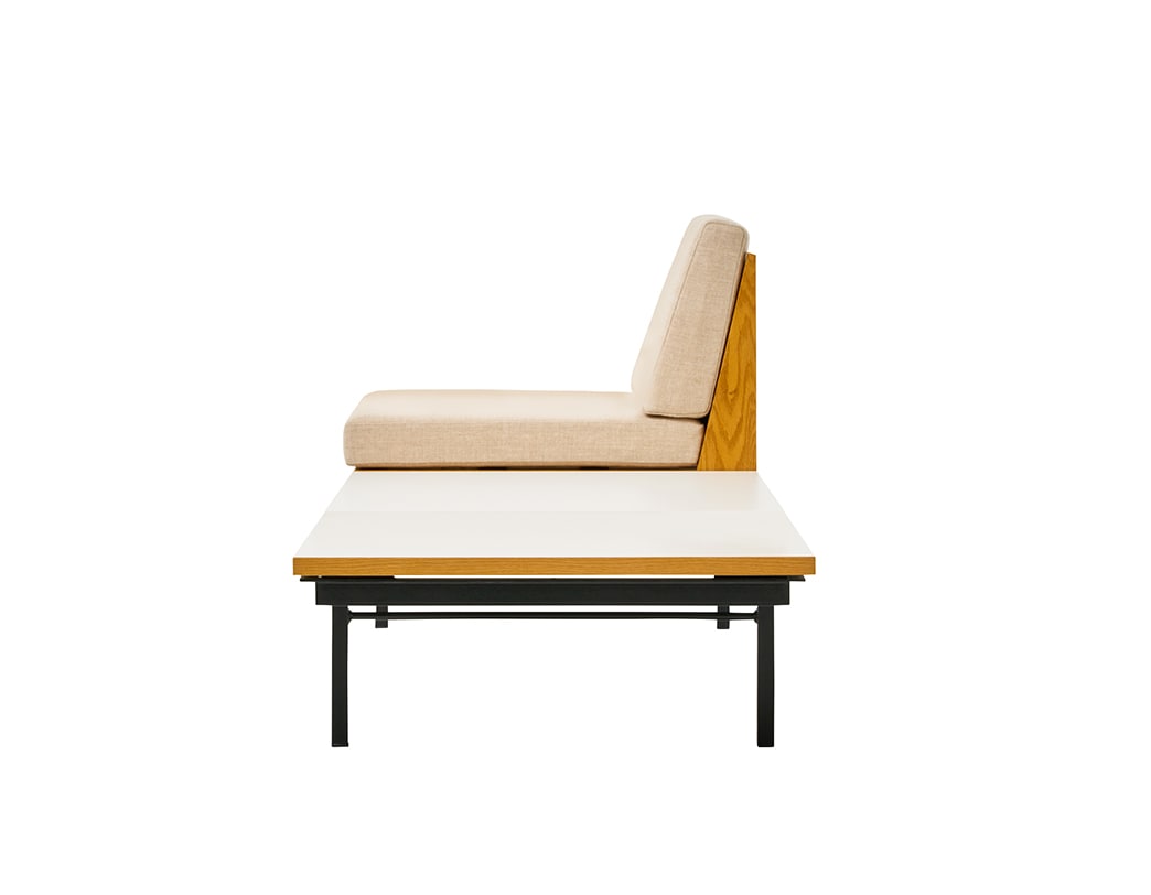 Robin Day / Form Group 1 seat sofa with table (FG3-05)