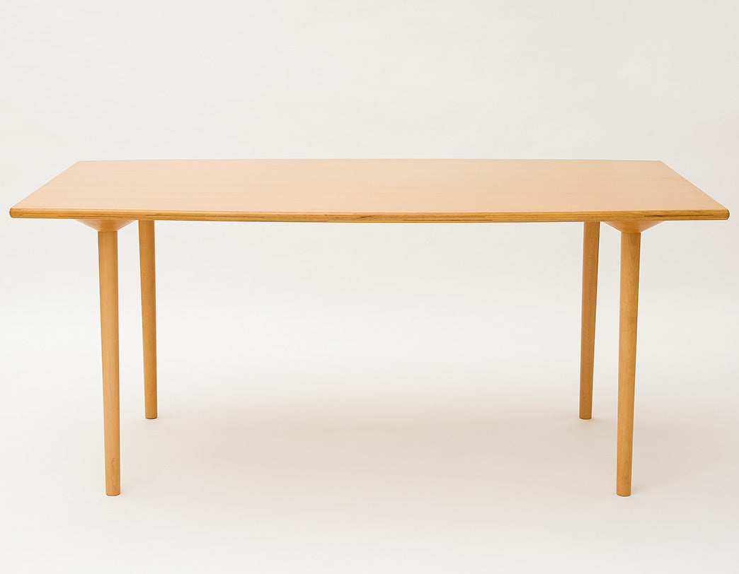 Daisaku Choh / Mushroom Base Table