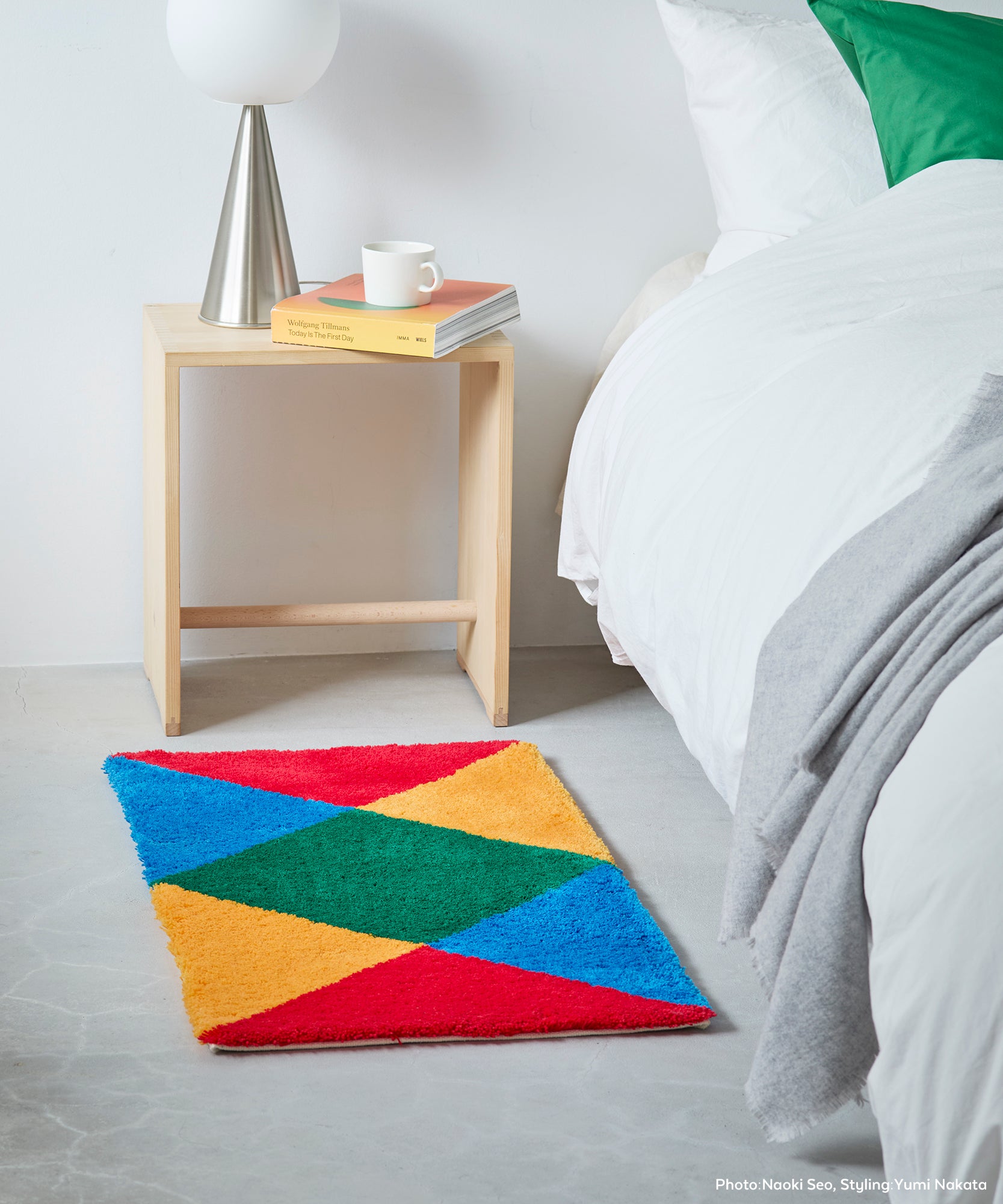 Max Bill  Acrylic Graphic Rug "rotating four colored double cores."