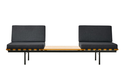 Form Group 2 seats sofa with central table (FG3-03)