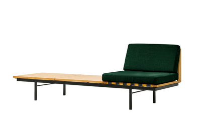 Robin Day / Form Group 1 seat sofa with table (FG3-07)