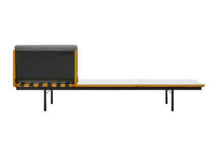 Robin Day / Form Group 1 seat sofa with table (FG3-07)