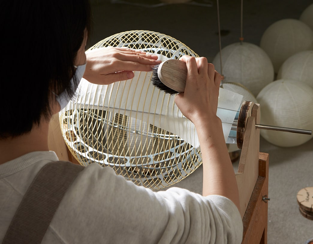 Shigeru Uchida / Paper Moon Lamp 01 – METROCS GLOBAL
