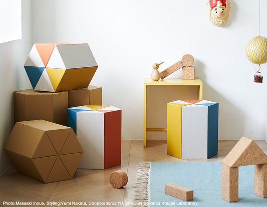 Riki Watanabe / Riki Stool