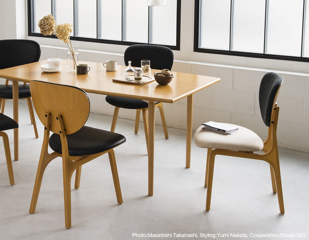 Persimmon Chair / PVC leather