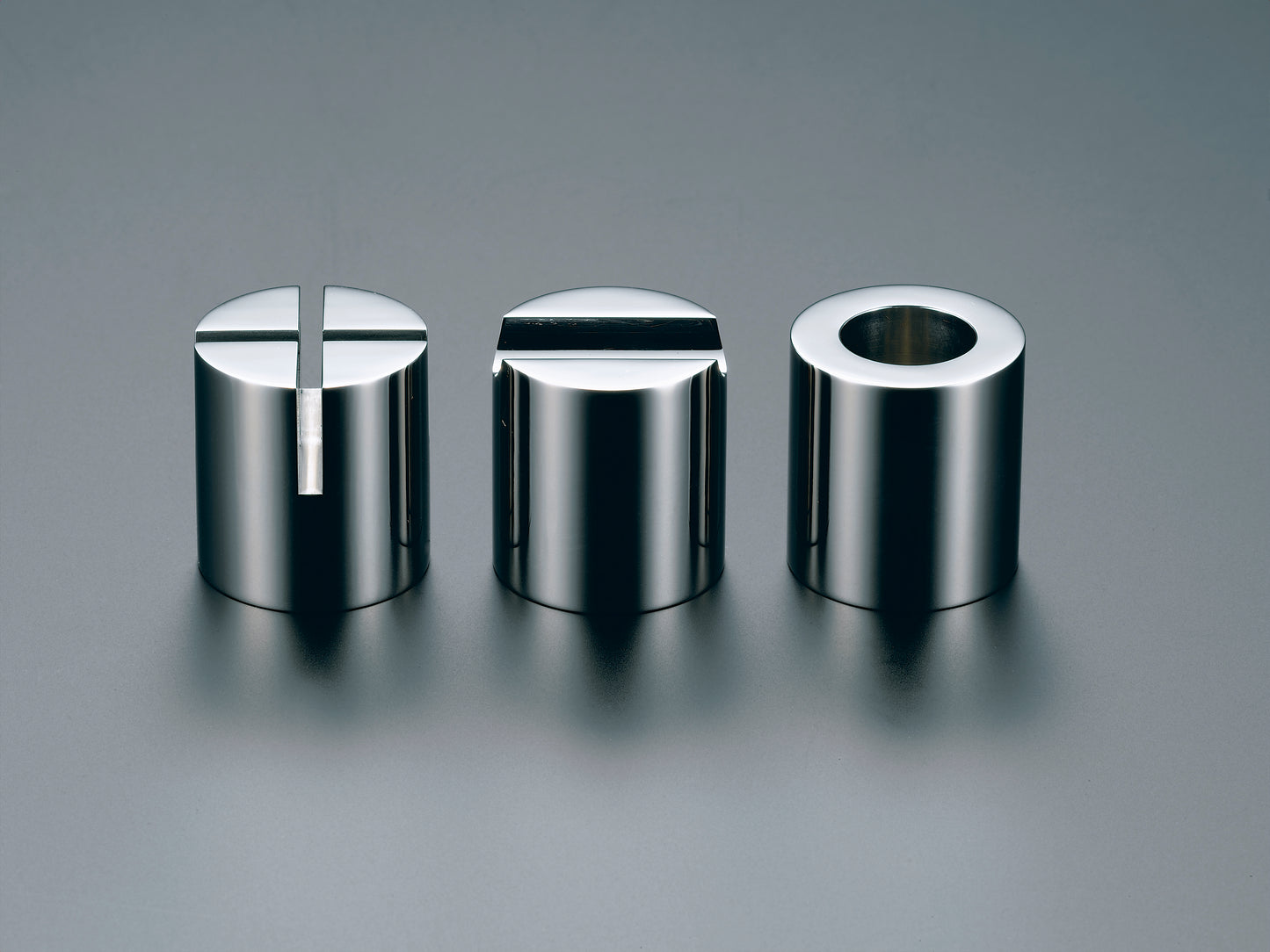 PRIMARIO / Paperweight / Cylinder type