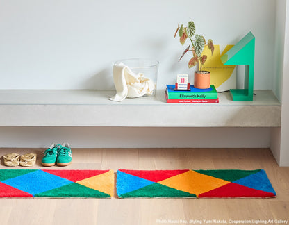 Max Bill / Acrylic Graphic Rug "rotating four colored double cores."