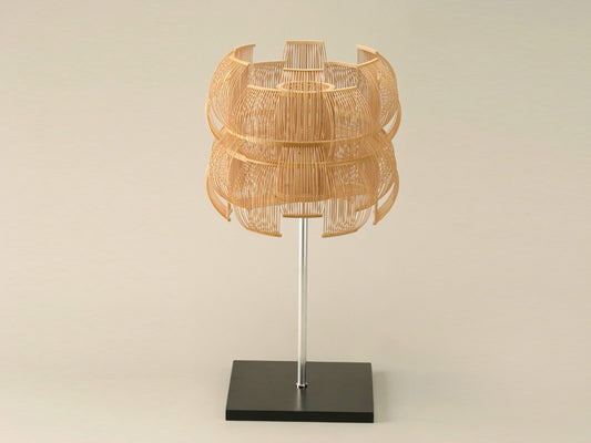 Bamboo light stand / SEN