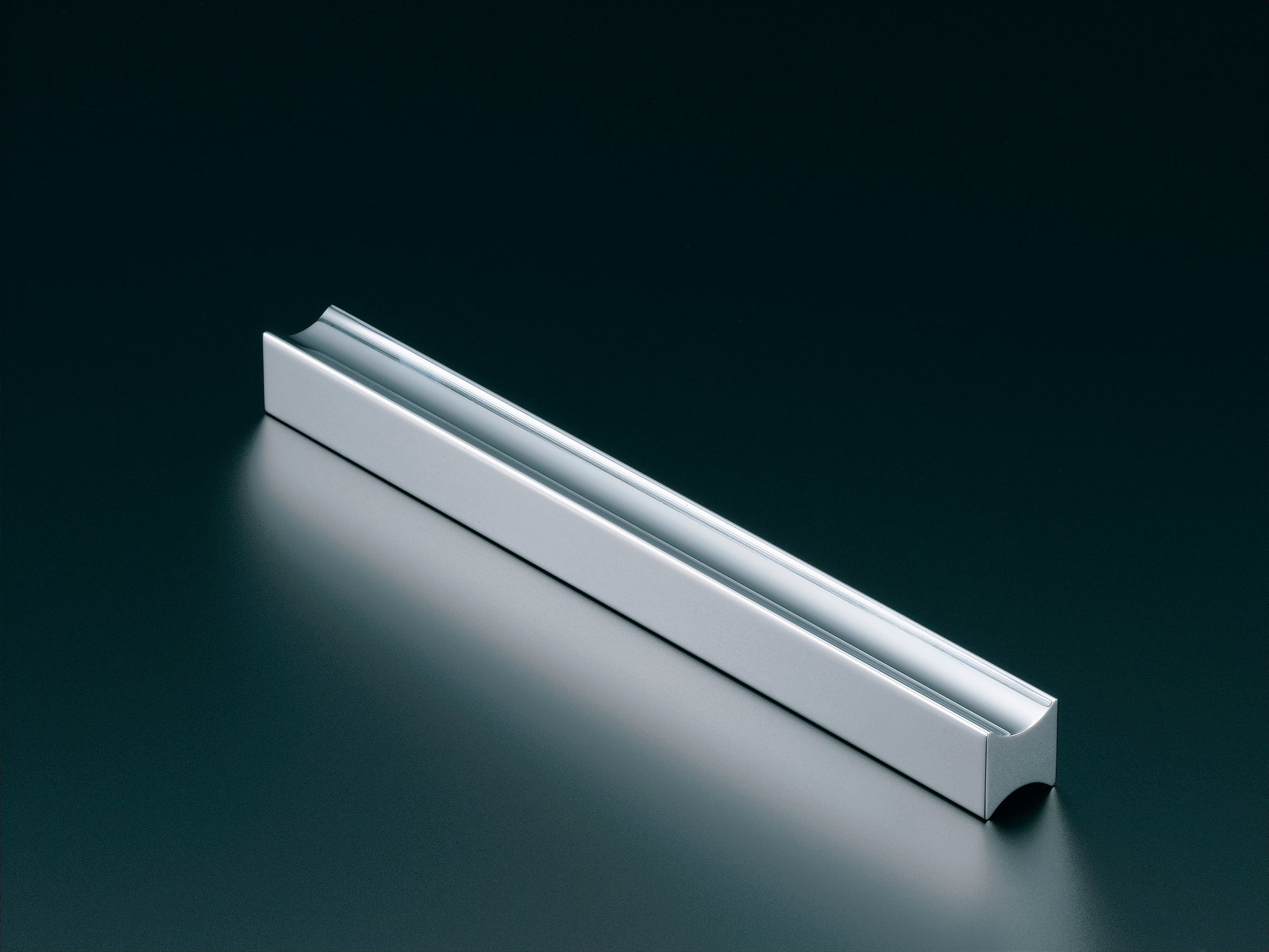 PRIMARIO /  Pen Tray