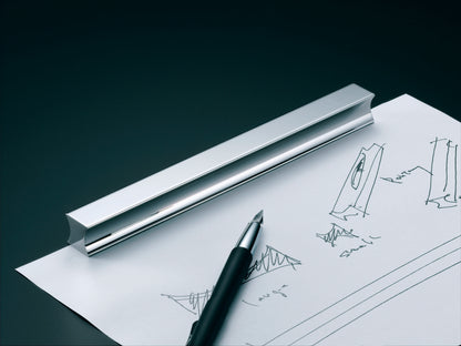 PRIMARIO /  Pen Tray