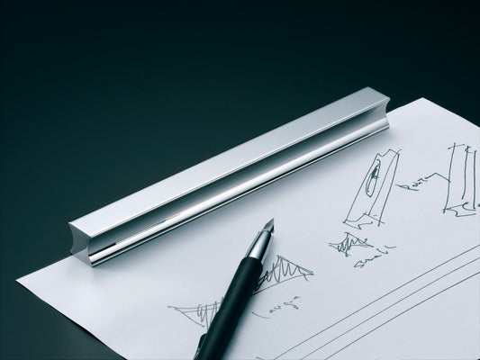 PRIMARIO /  Pen Tray