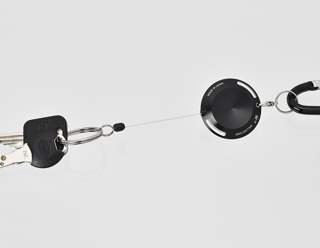 MilliSECOND Aluminum Reel (card and key holder)
