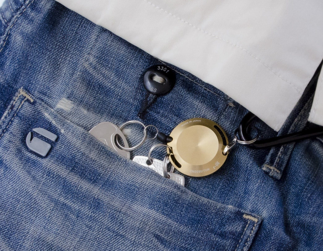 MilliSECOND Aluminum Reel (card and key holder)