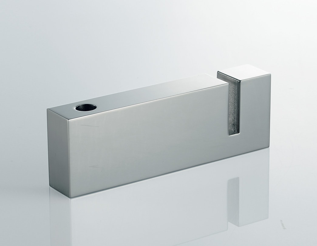 PRIMARIO / Paperweight & Pen stand