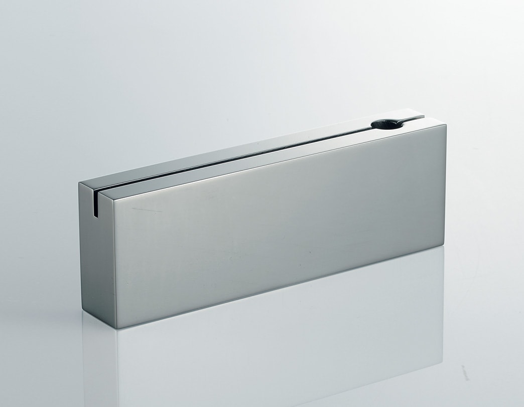 PRIMARIO / Paperweight & Pen stand