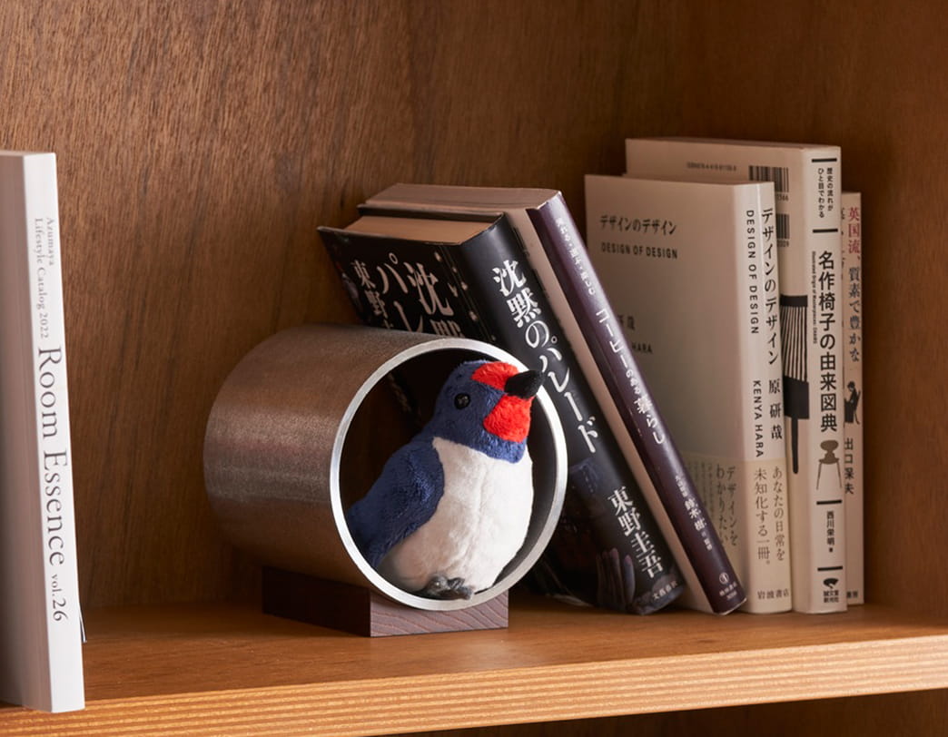 Michio Akita / PRIMARIO /  Bookend