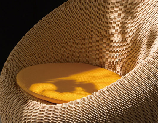 Isamu Kenmochi / Lounge chair C-3160
